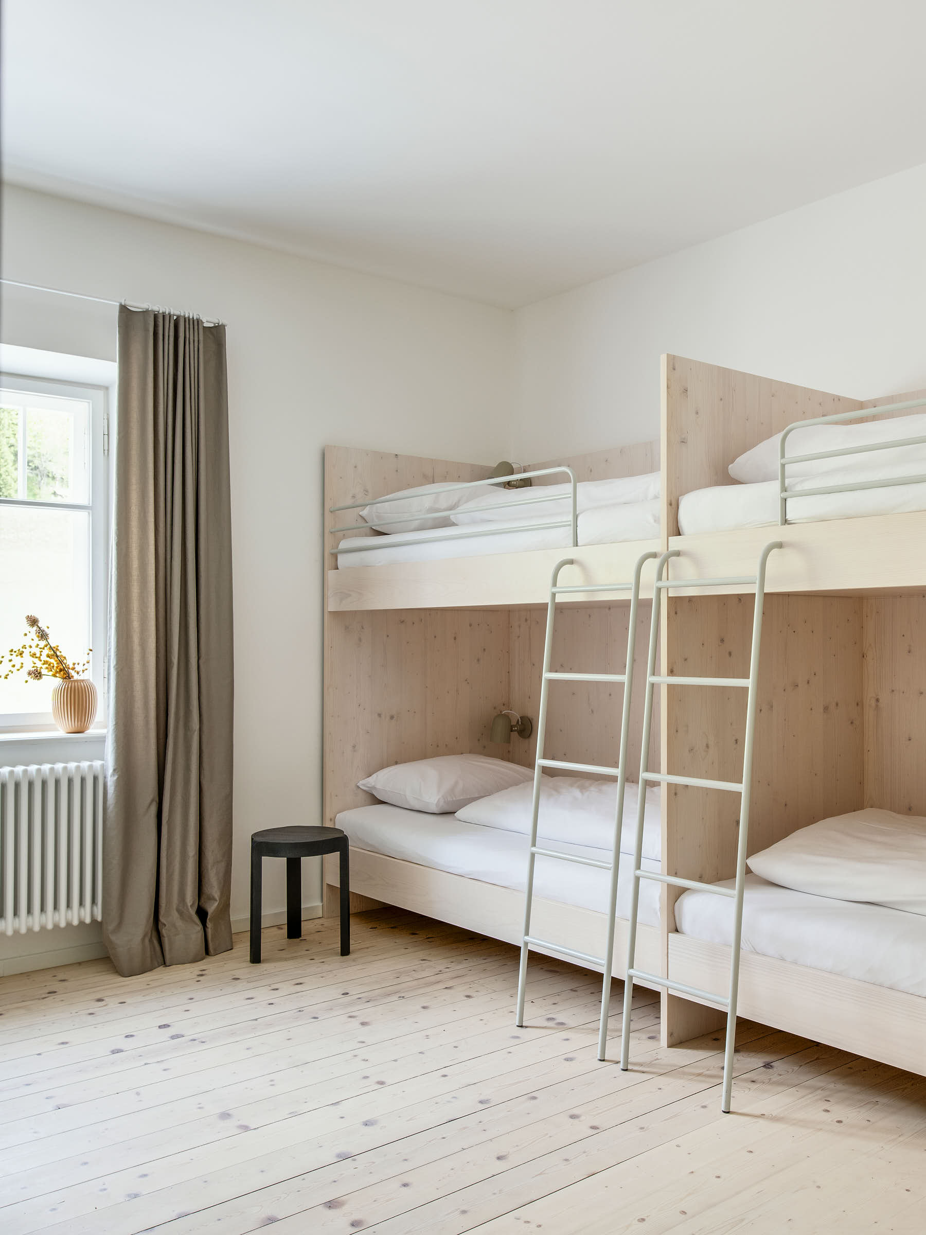 Hotel Lermooser, Lermoos, 2022–2025